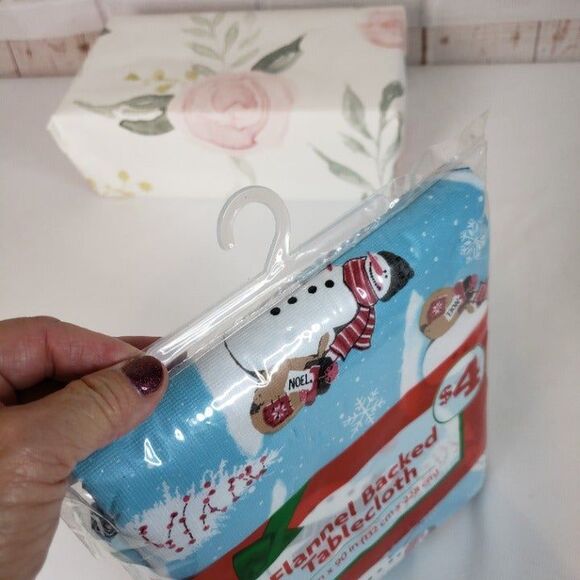 Adorable NEW Blue Snowman Christmas Flannel Backed Tablecloth 52"x90" - Picture 8 of 8